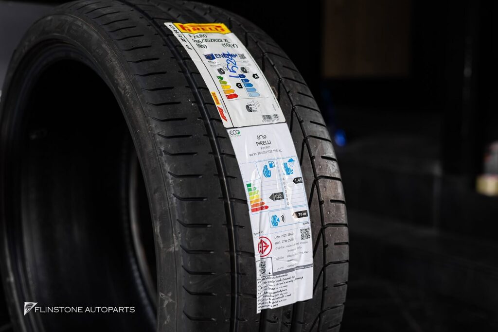PORSCHE Cayenne Coupe เข้าเปลี่ยนยางใหม่ Pirelli P-Zero