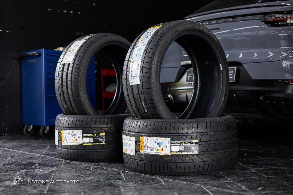 PORSCHE Cayenne Coupe เข้าเปลี่ยนยางใหม่ Pirelli P-Zero