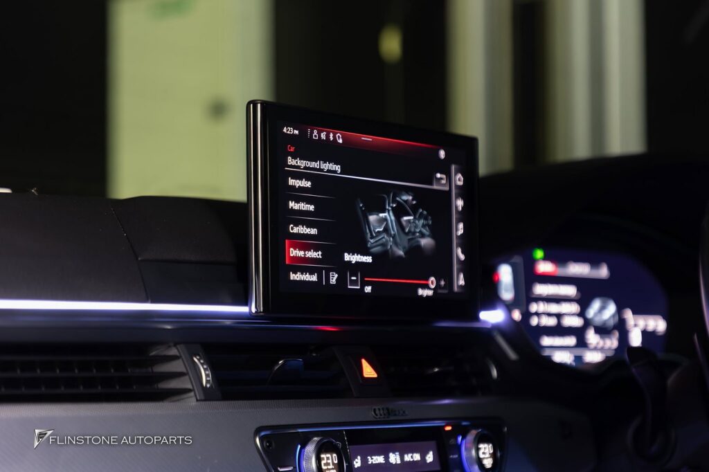 AUDI A5 2024+