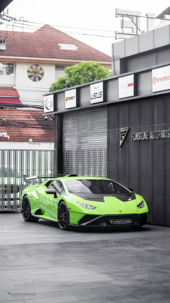 LAMBORGHINI HURACAN STO LP640-2