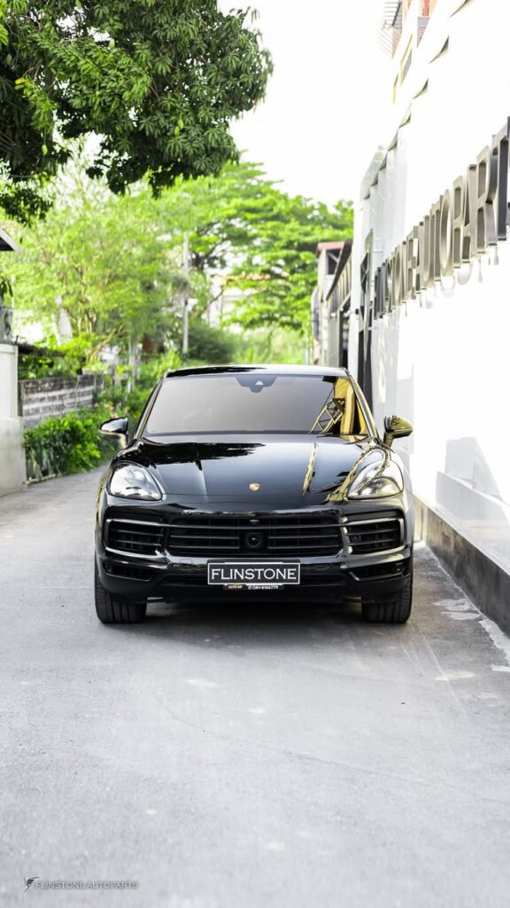 PORSCHE Cayenne 2025 ต้องการระบบแท้ PORSCHE