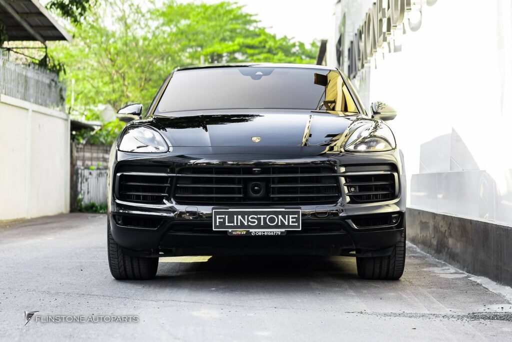 PORSCHE Cayenne 2025 ต้องการระบบแท้ PORSCHE