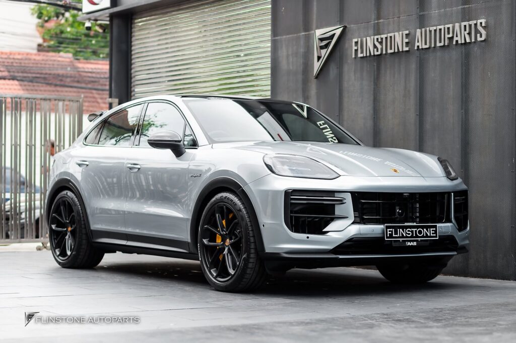 PORSCHE Cayenne 2025 Genuine LED Passenger Display