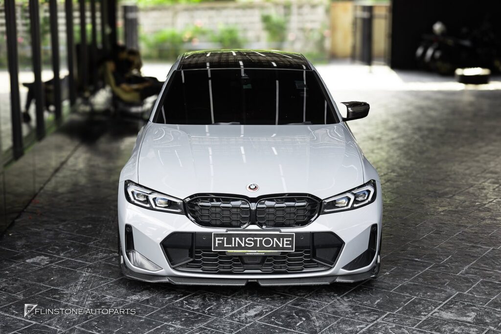 BMW G20 Series 3 LCI ติดตั้งแผ่นแปะพวงมาลัย Carbon Fiber สามารถใ
