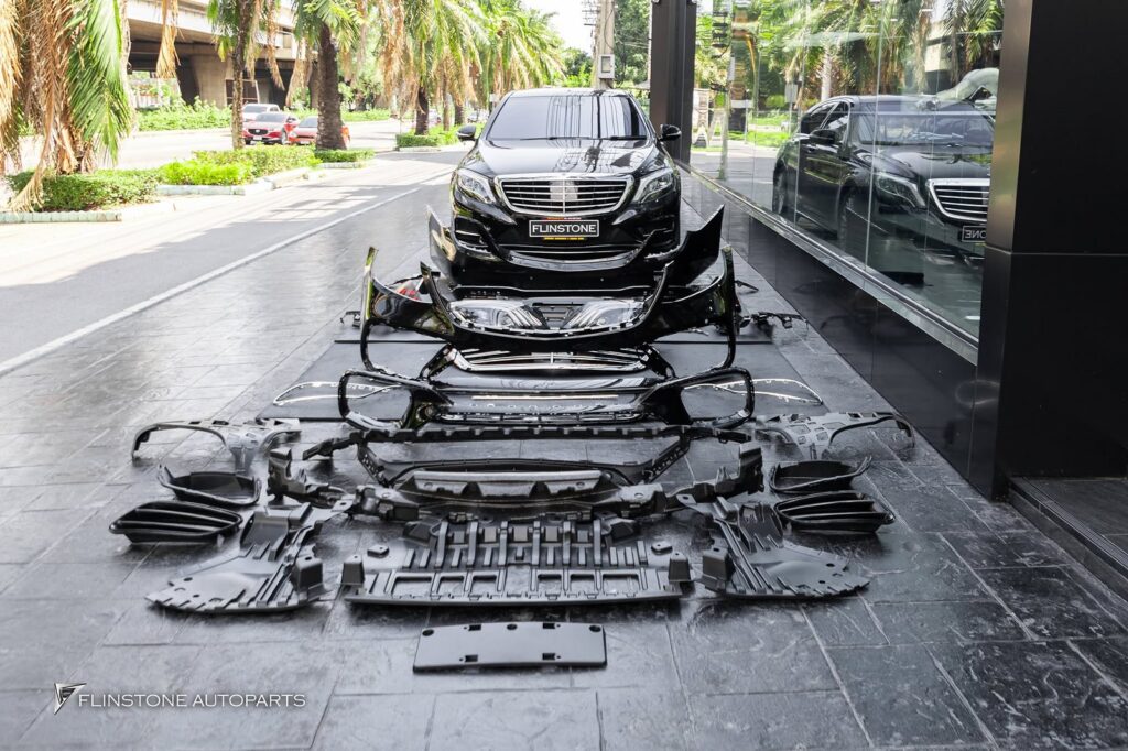Mercedes-Benz W222 S-Class S63 AMG Facelift Front Bumper + S63 AMG Facelift Front Grille