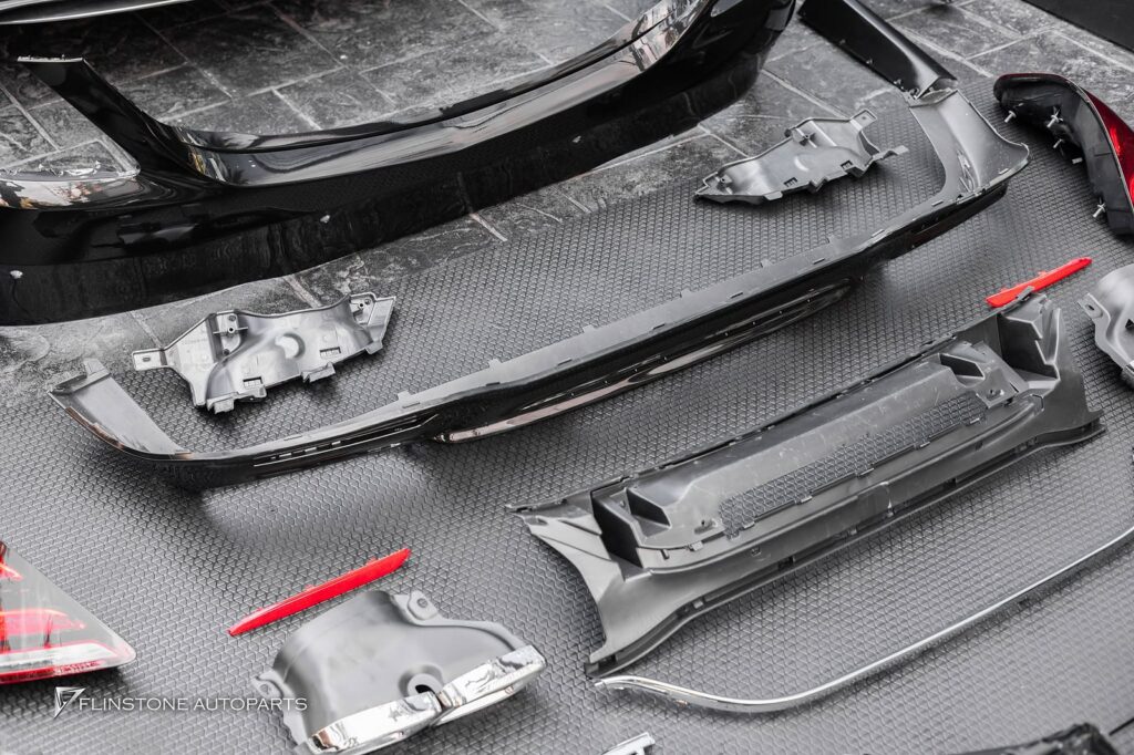 Mercedes-Benz W222 S-Class S63 AMG Facelift Front Bumper + S63 AMG Facelift Front Grille
