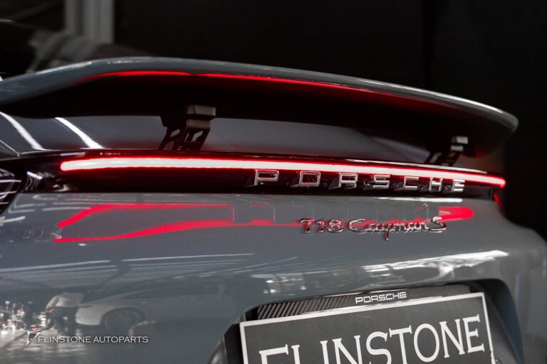 PORSCHE 718 Cayman – Boxster LED Center Taillight