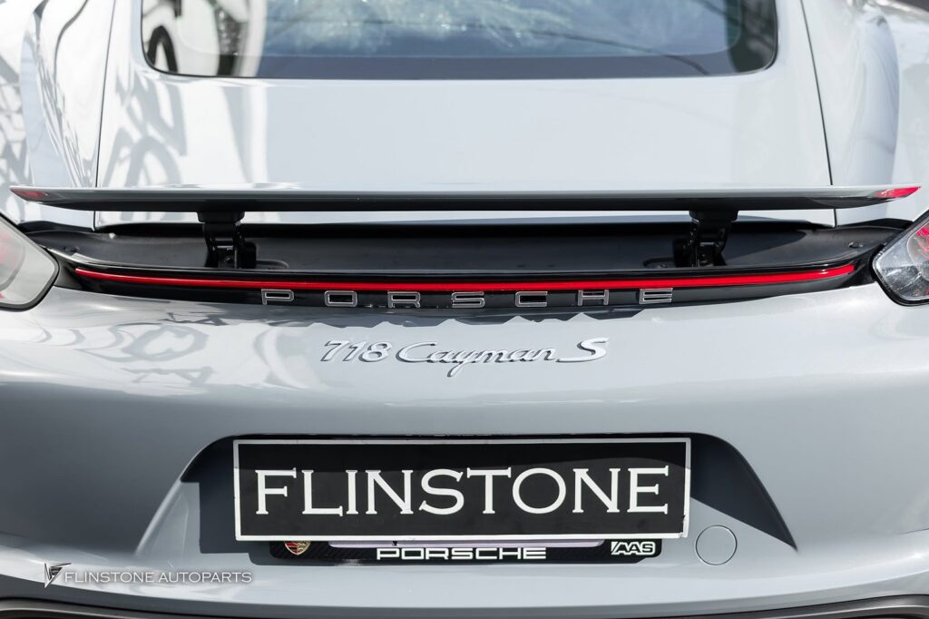 PORSCHE 718 Cayman – Boxster LED Center Taillight