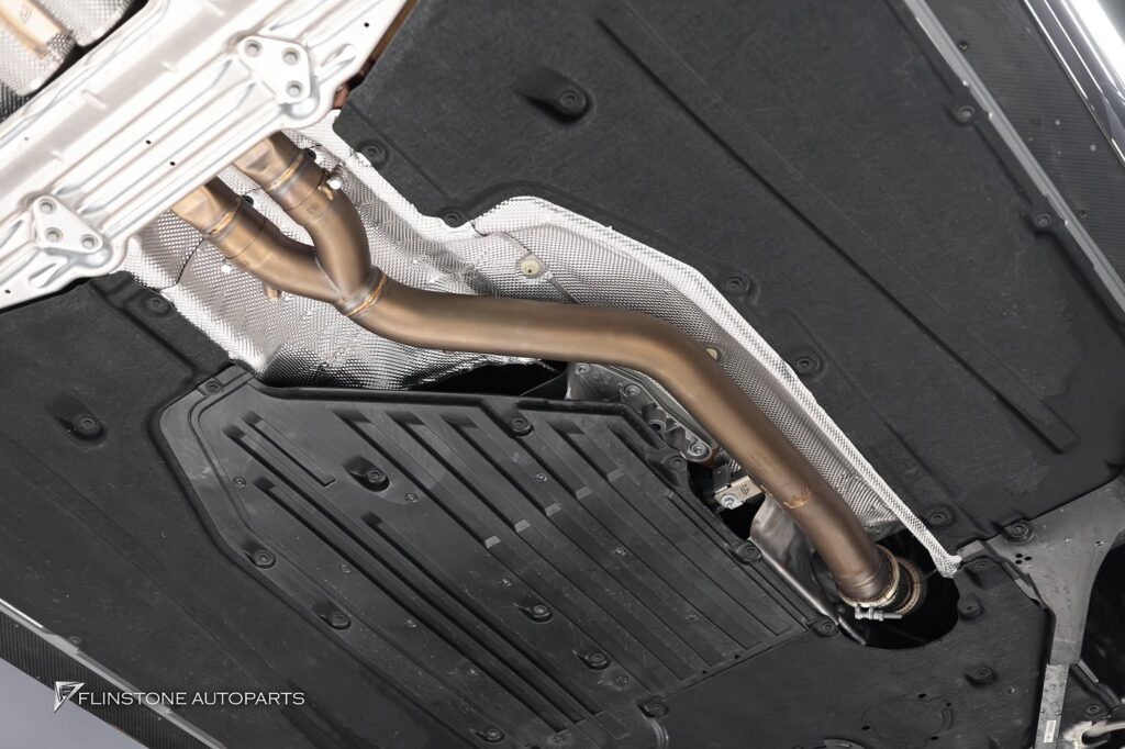 BMW G15 Series 8 ลูกค้าติดตั้งชุดแต่งรอบคันคาร์บอน 3D Design ไปแ