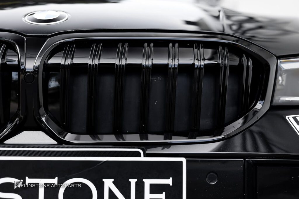 BMW G20 Series 3 2025 M Performance Front Grille + Carbon Fiber Front Lip