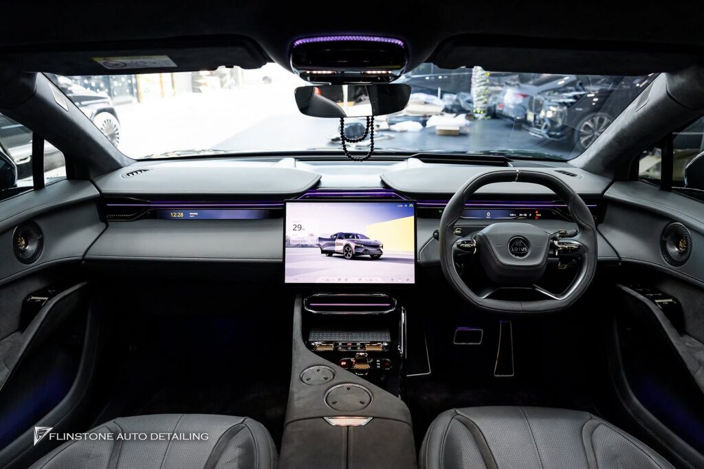 Lotus ฟิล์มใสกันรอย DRESDENPROTECTION
