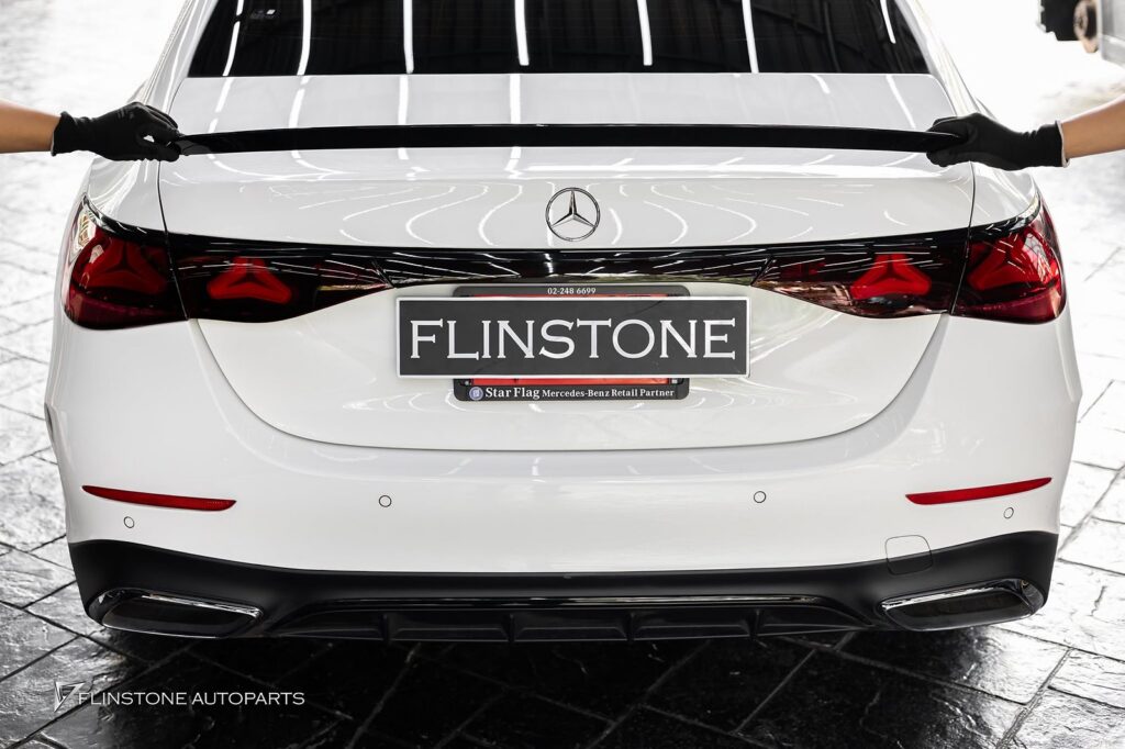 Mercedes-Benz W214 E-Class AMG Style Black Rear Spoiler