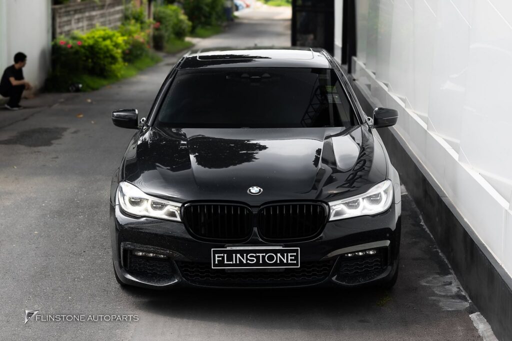 BMW G11-G12 Series 7 Black Front Grille