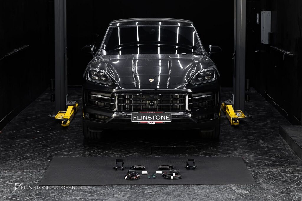 PORSCHE Cayenne 2025 Genuine Blind Spot System