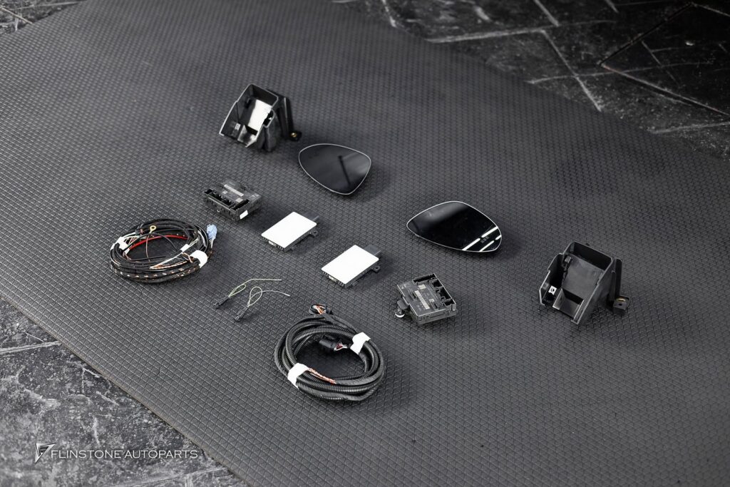 PORSCHE Cayenne 2025 Genuine Blind Spot System