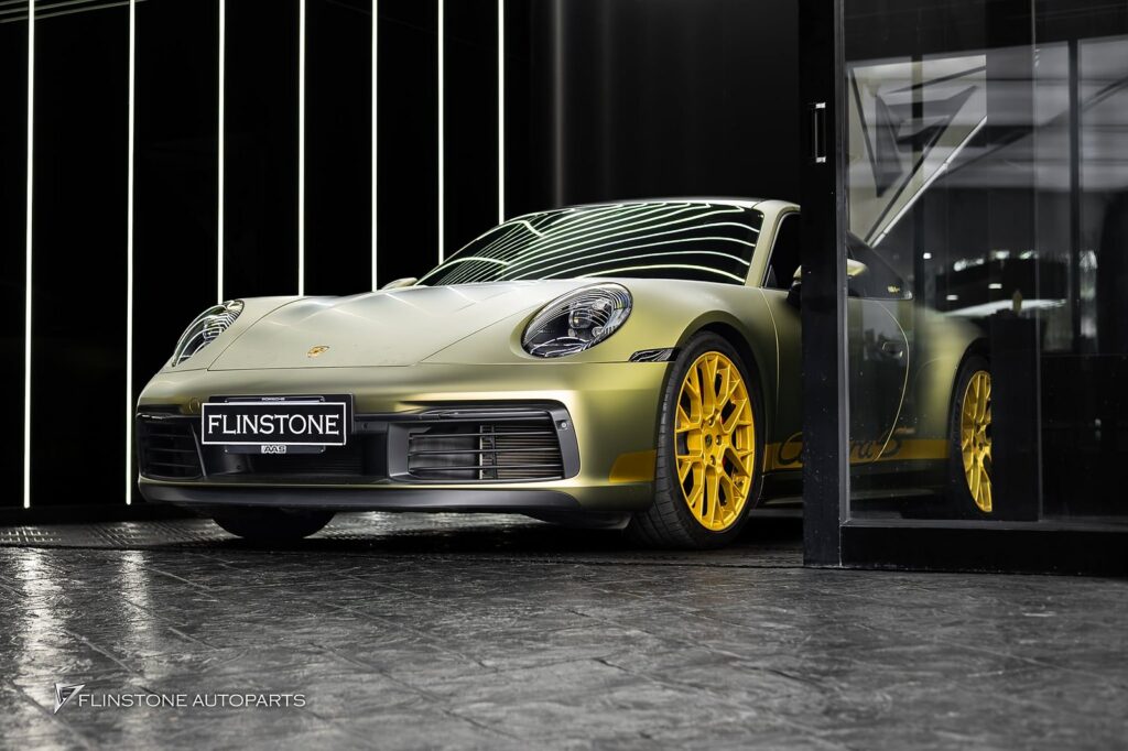 PORSCHE 992 Carrera Active Sport Chrono Function + Coding Start Engine Display
