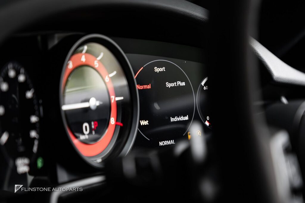 PORSCHE 992 Carrera Active Sport Chrono Function + Coding Start Engine Display