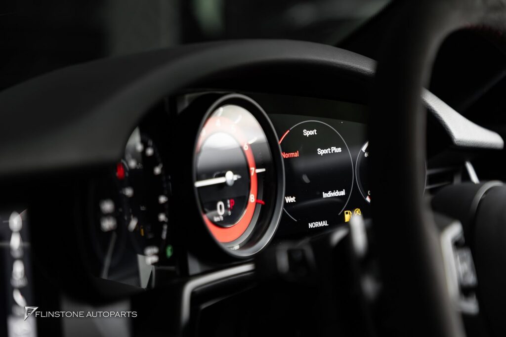 PORSCHE 992 Carrera Active Sport Chrono Function + Coding Start Engine Display