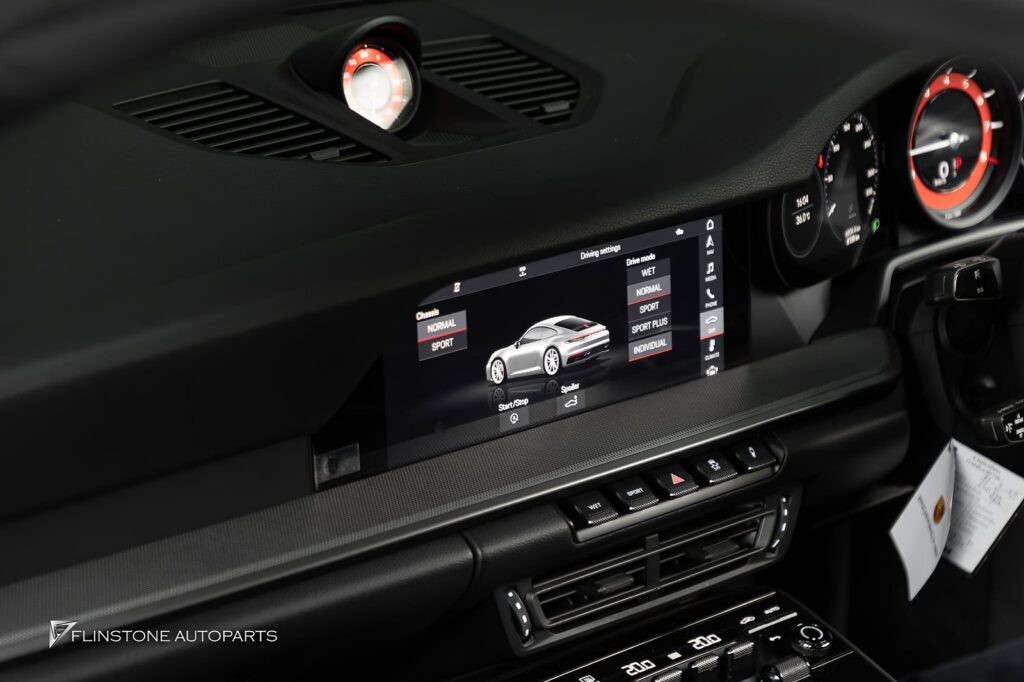 PORSCHE 992 Carrera Active Sport Chrono Function + Coding Start Engine Display