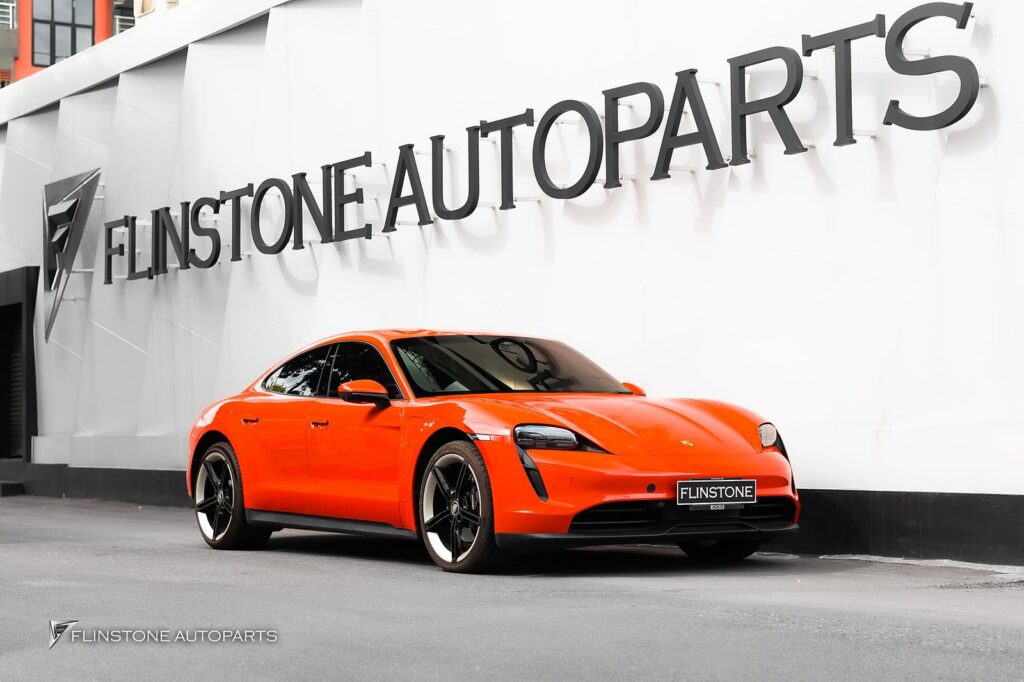 PORSCHE Taycan STOPWATCH