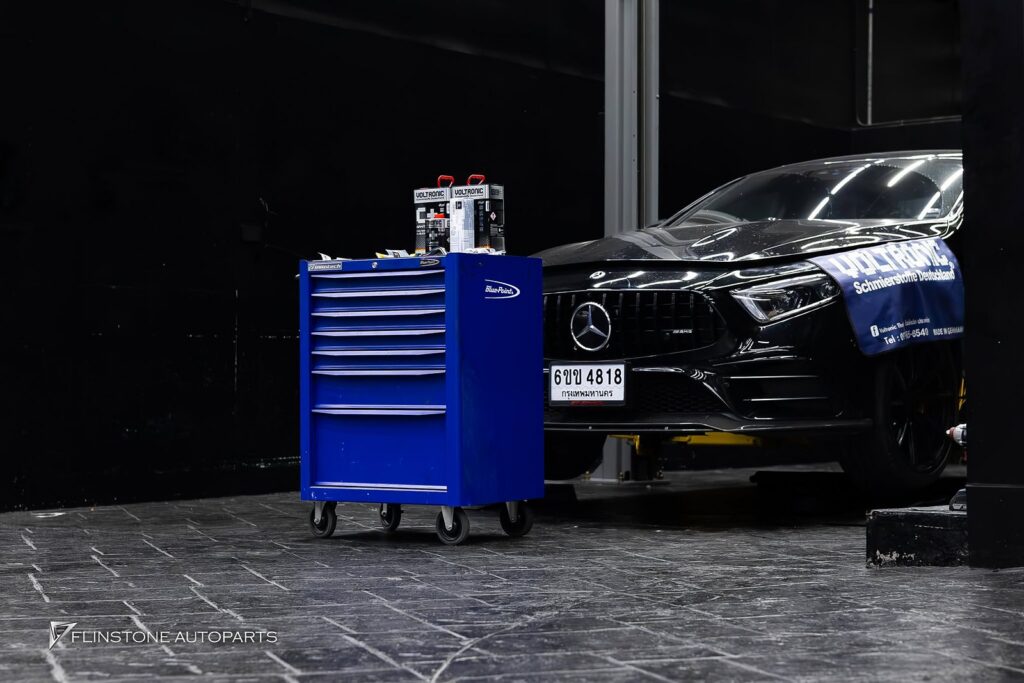 Flinstone Service CLS53 AMG เข้าบริการเปลี่ยนถ่ายของเหลว และให้ทางร้านตรวจสอบพบว่า