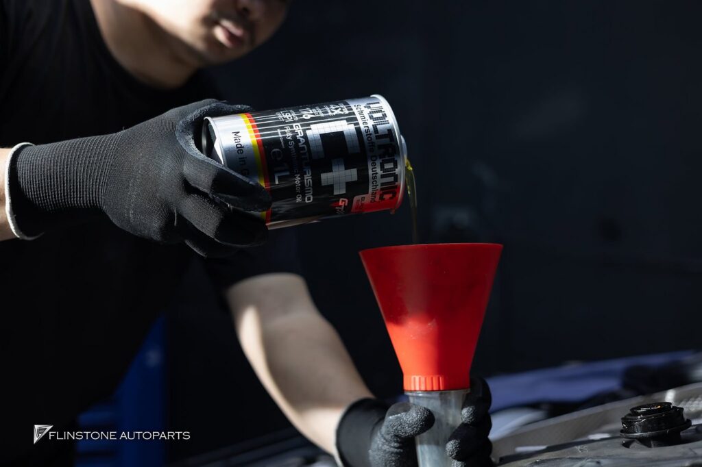 Flinstone Service CLS53 AMG เข้าบริการเปลี่ยนถ่ายของเหลว และให้ทางร้านตรวจสอบพบว่า