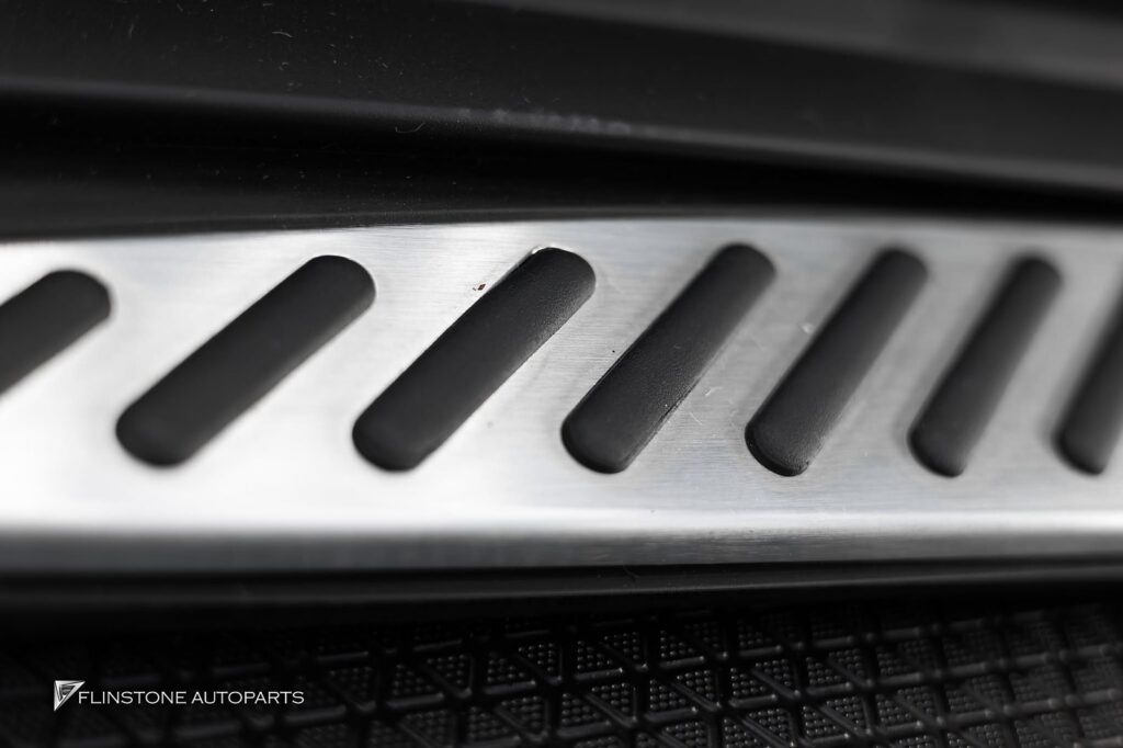 BMW X3 G01 Side Running Board + X3M Black Side Mirror