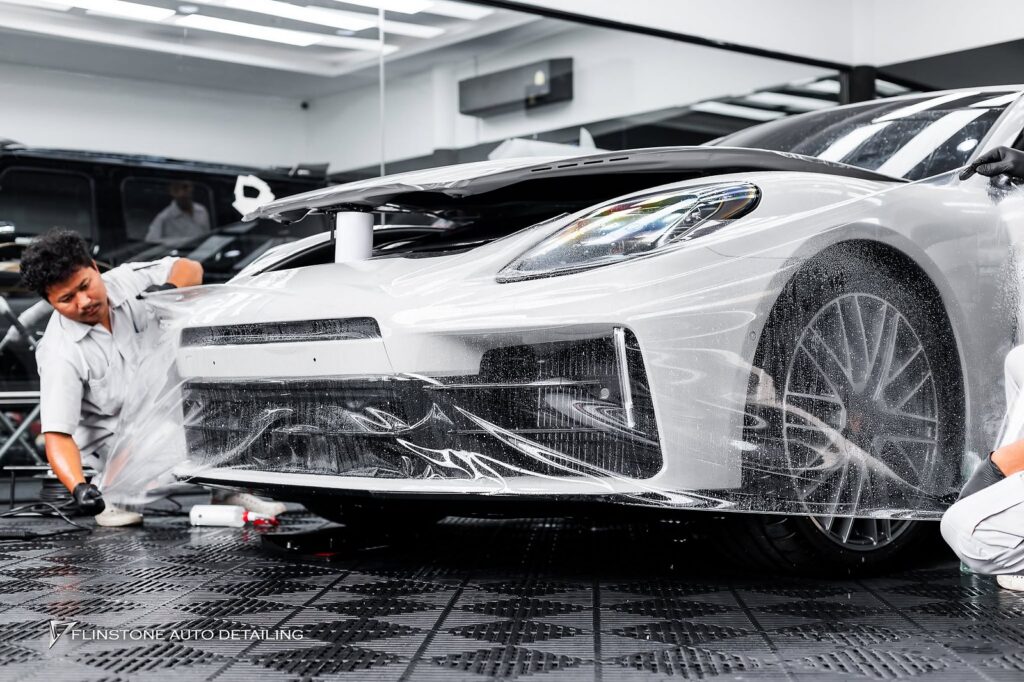 NEW PORSCHE Panamera 976 เลือกติดฟิล์มใสกันรอยจาก DRESDENPROTECT