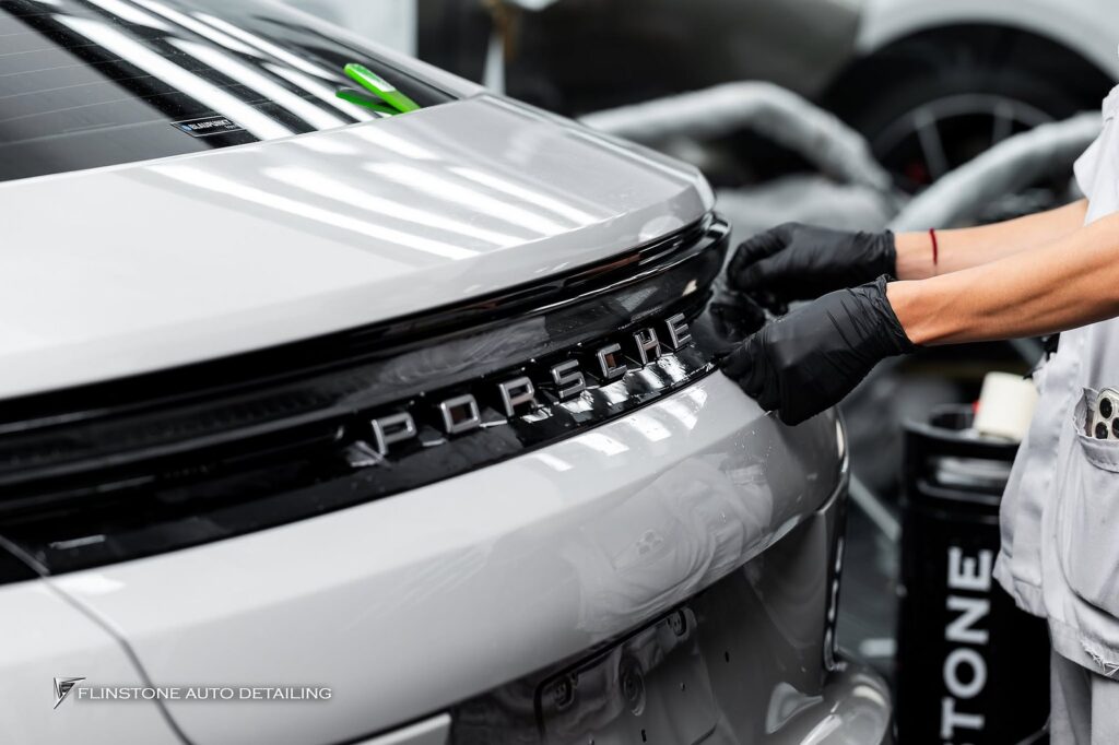 NEW PORSCHE Panamera 976 เลือกติดฟิล์มใสกันรอยจาก DRESDENPROTECT