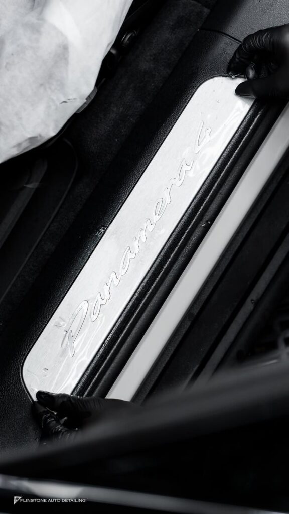 NEW PORSCHE Panamera 976 เลือกติดฟิล์มใสกันรอยจาก DRESDENPROTECT