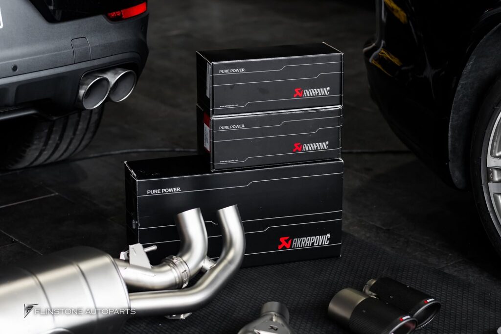 PORSCHE Cayenne 2025 AKRAPOVIC Exhaust System + Sport Exhaust Function