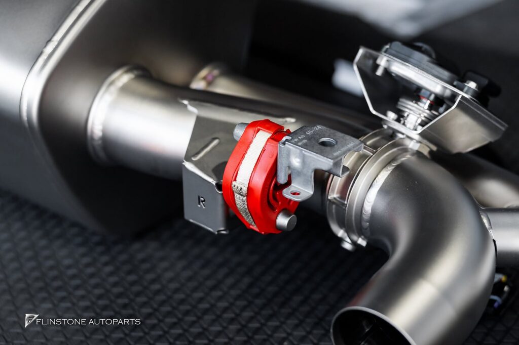 PORSCHE Cayenne 2025 AKRAPOVIC Exhaust System + Sport Exhaust Function