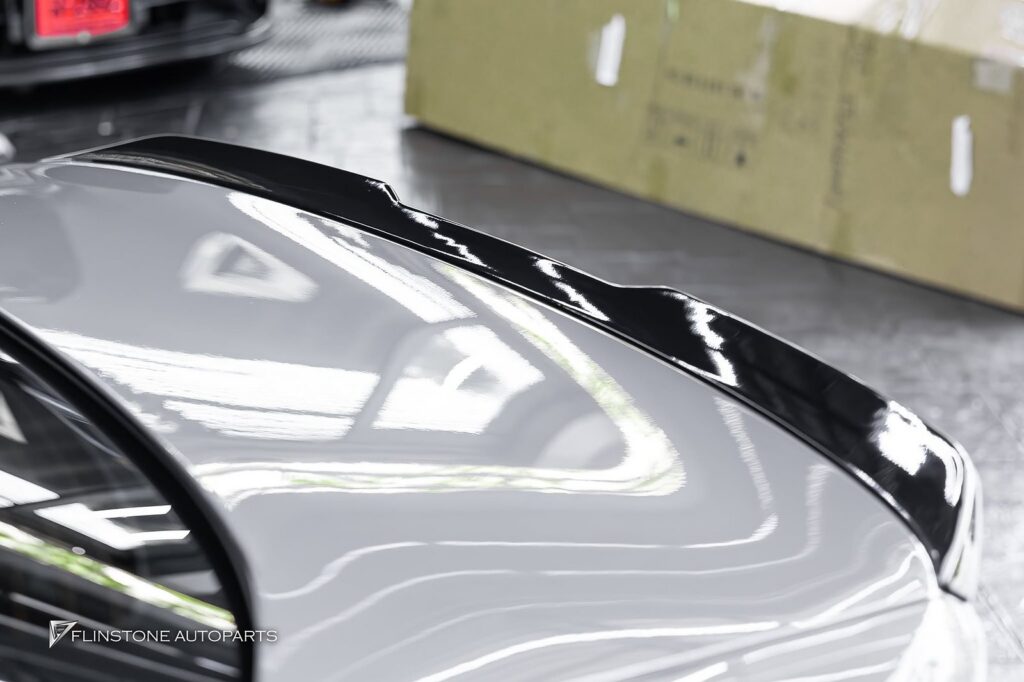 สปอยเลอร์ท้าย BMW G30 Series ทรง CS