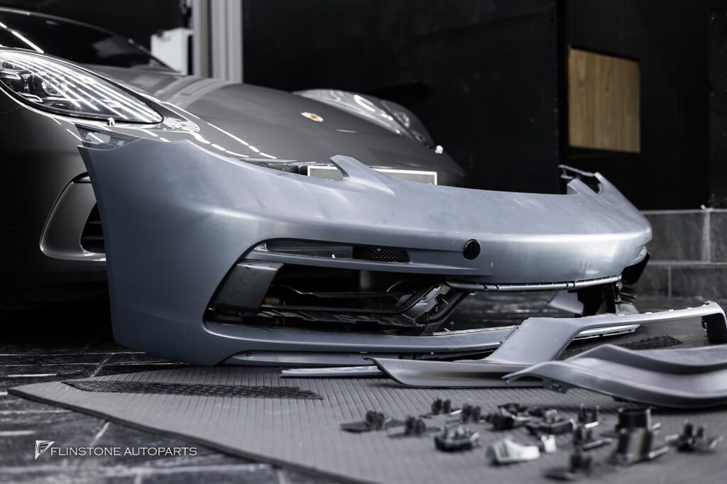 PORSCHE 718 Cayman – Boxster Sport Design Front Bumper + Sport Design Rear (2025-06-07)