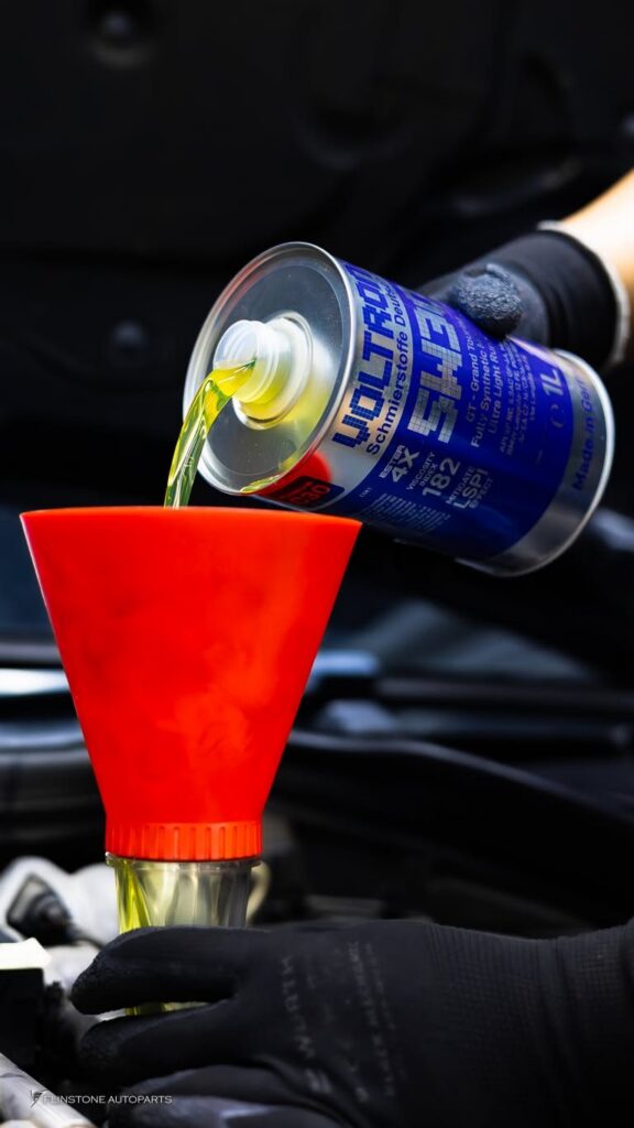 Flinstone Service E-Class Coupe รหัส W207 เข้ารับบริการเปลี่ยนถ่ายของเหลว และไส้กร