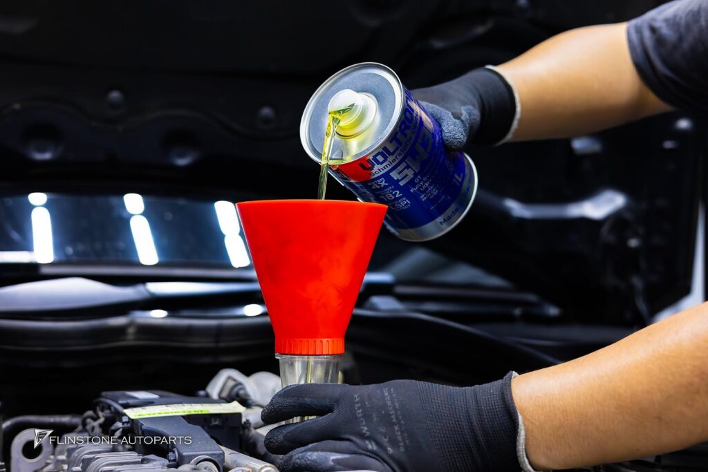 Flinstone Service E-Class Coupe รหัส W207 เข้ารับบริการเปลี่ยนถ่ายของเหลว และไส้กร