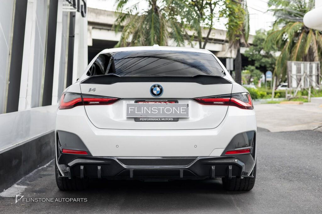 พาร์ทแท้จาก SOOQOO อีกแล้วสำหรับ BMW G26 ชิ้นงานคาร์บอนแท้ทุกชิ้