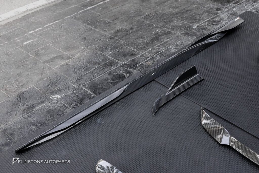 พาร์ทแท้จาก SOOQOO อีกแล้วสำหรับ BMW G26 ชิ้นงานคาร์บอนแท้ทุกชิ้