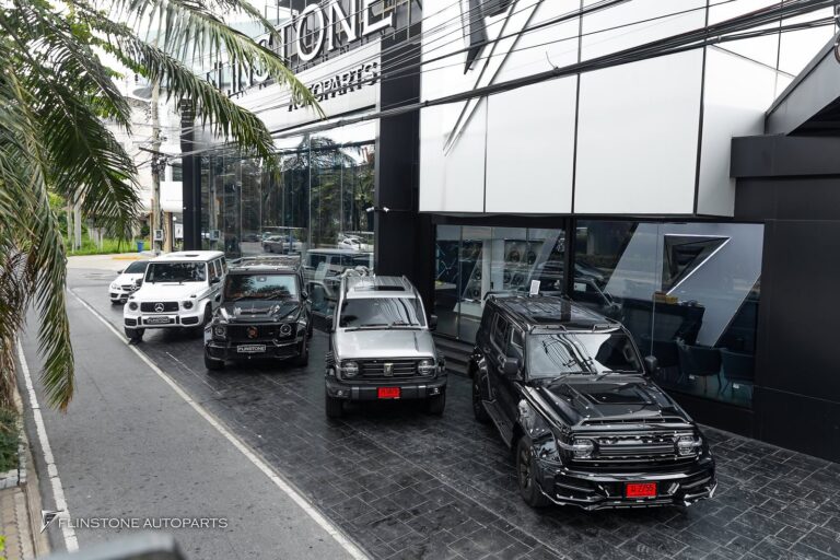 Mercedes-Benz W463 G-Class G-CLASS กับ TANK300 มาแต่งกันได้เรื่อยๆนะ