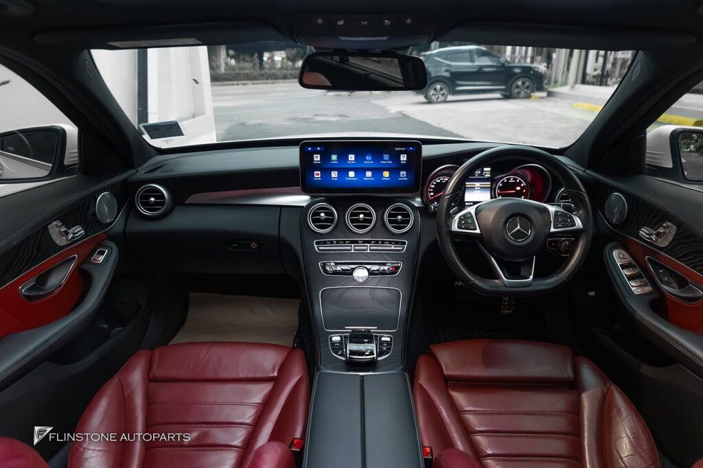 Mercedes-Benz 中控屏 Android，适用于 W205 C-Class