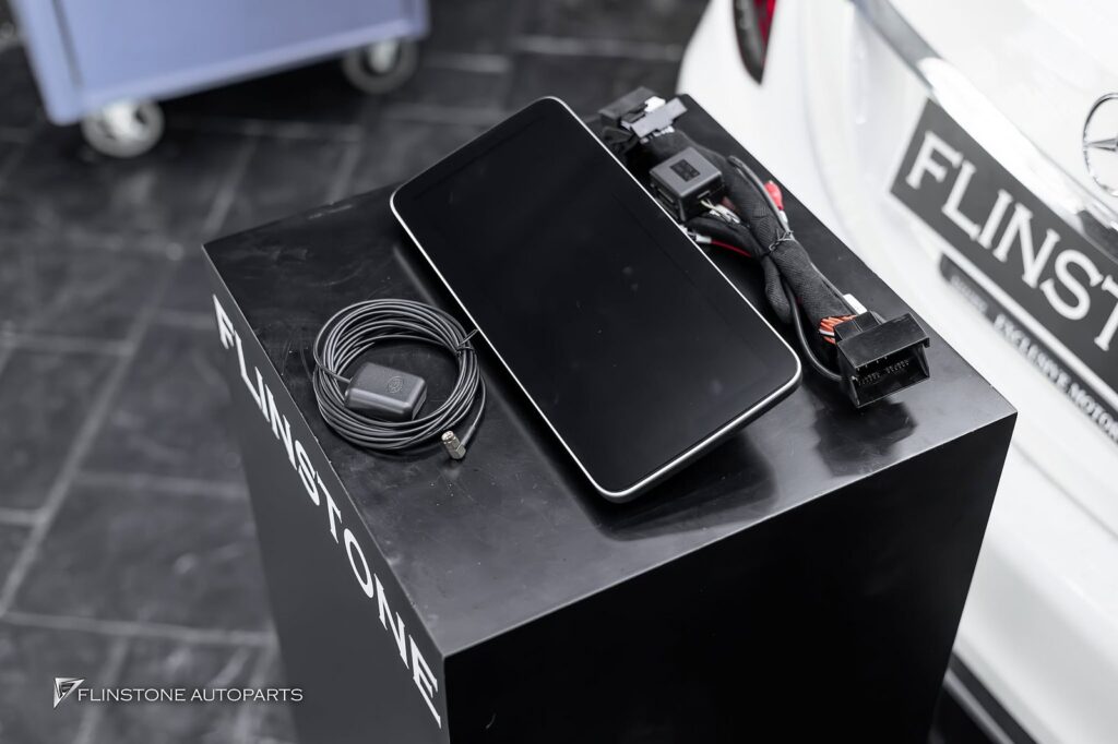 Mercedes-Benz 中控屏 Android，适用于 W205 C-Class