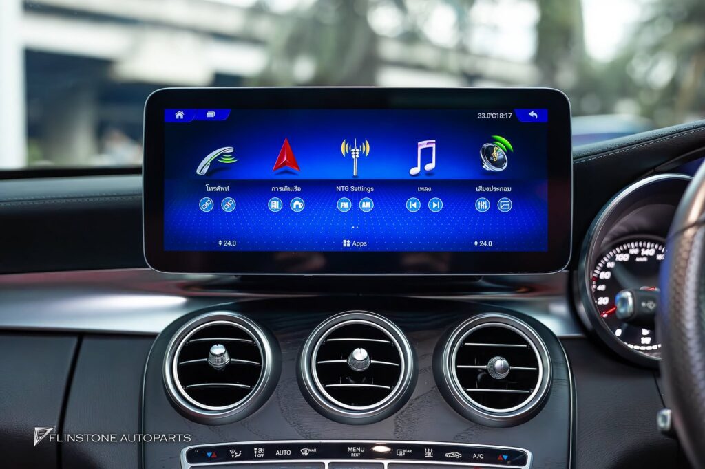 Mercedes-Benz 中控屏 Android，适用于 W205 C-Class