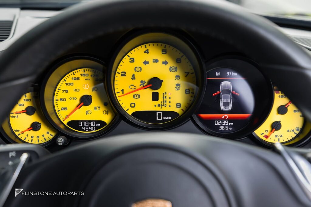 แผ่นเรือนไมล์สีเหลืองสำหรับ PORSCHE 991