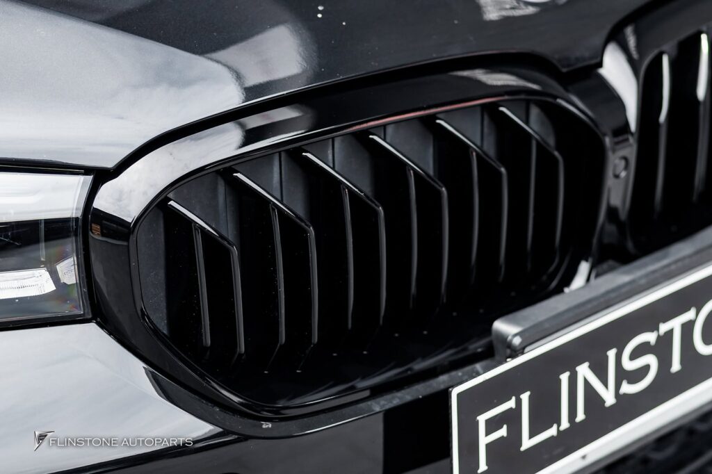 BMW G30 – F90 2024+ F90 M5 GLossy Black Front Grille