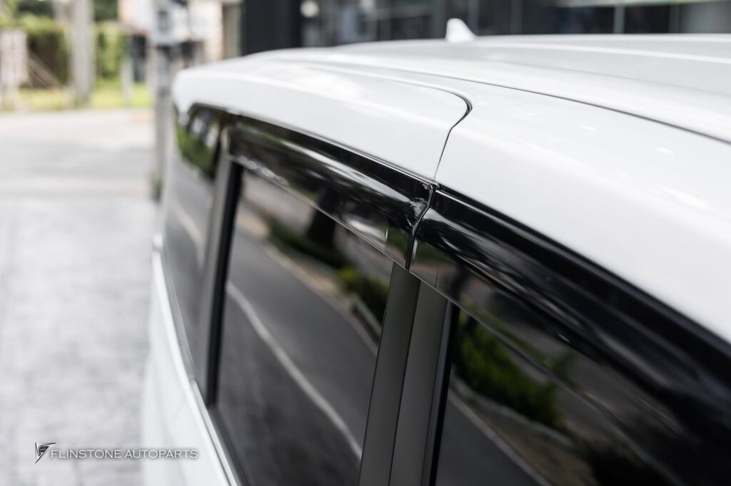 คิ้วกันสาดสำหรับ TOYOTA Voxy