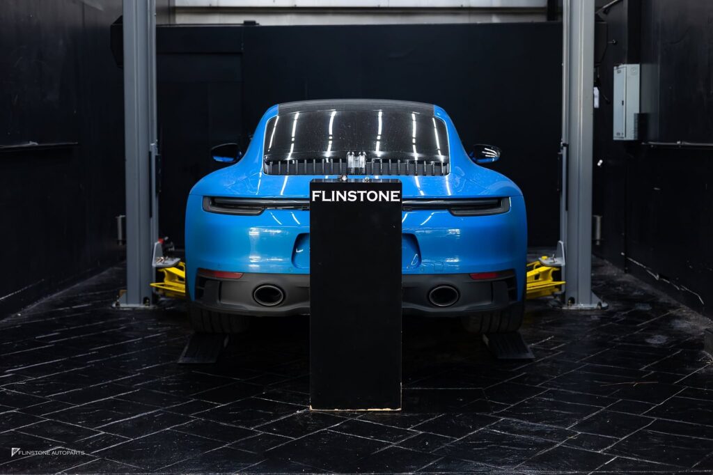 Flinstone Service Porsche 992 กับหัวฉีดที่ เอ๋อ ไม่สเถียรในรอบสูง ทำให้เกิดไฟโชว