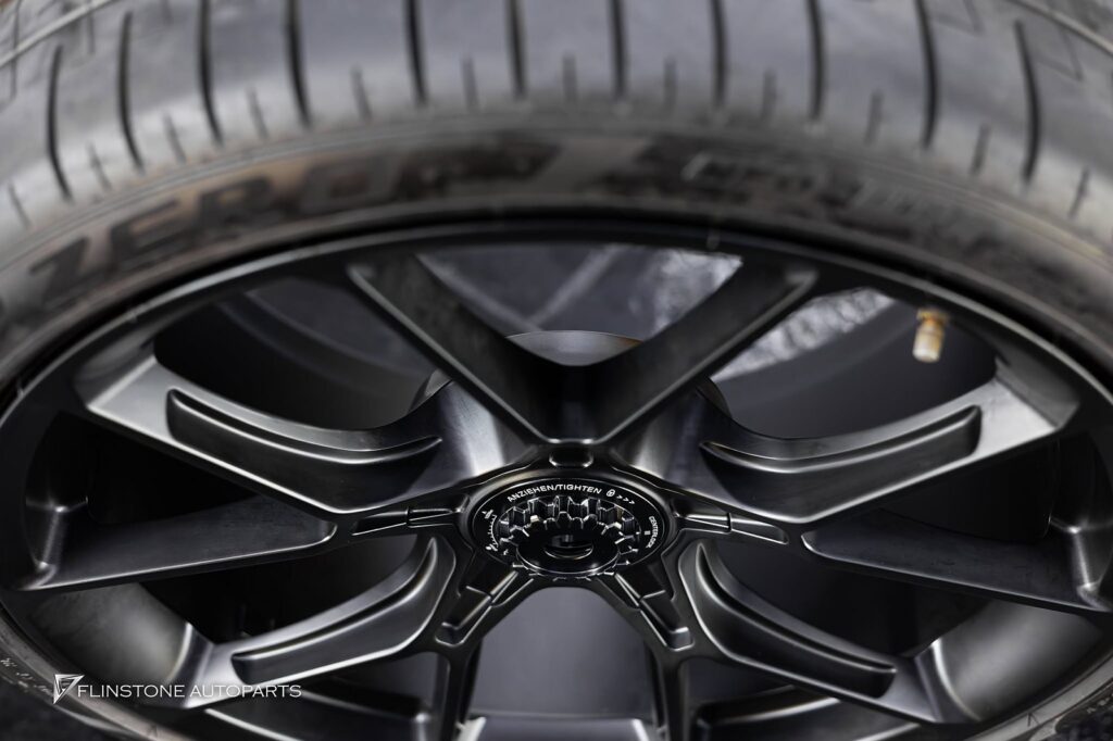 PORSCHE 992 Carrera USUS Braking System + PORSCHE GT3 Caliper
