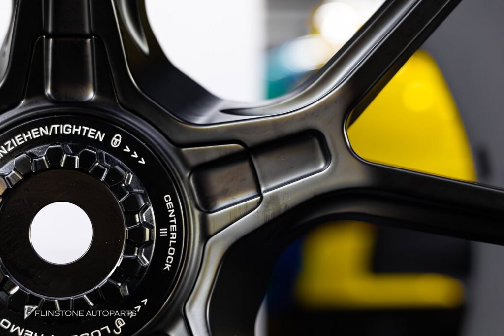 PORSCHE 992 Carrera USUS Braking System + PORSCHE GT3 Caliper