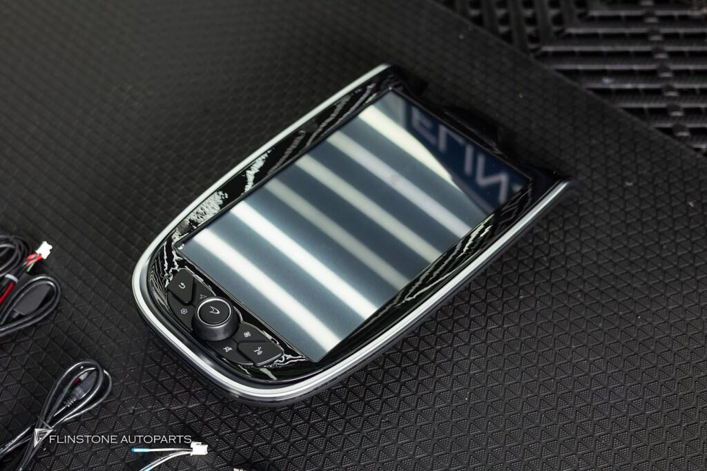 Android Screen for McLaren 570s better performance and size
