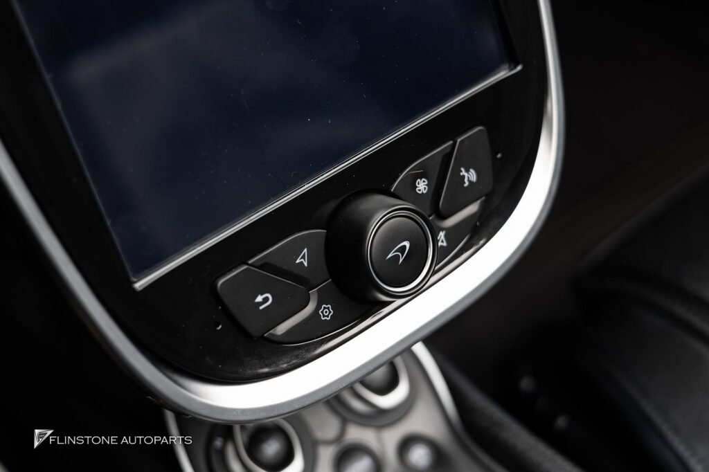 Android Screen for McLaren 570s better performance and size